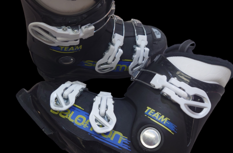 Gut erhaltener Skischuh