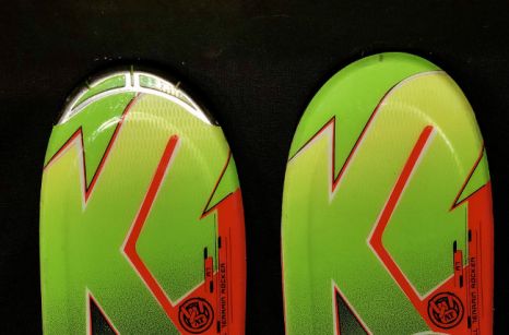 Einseitig fehlende Skispitzen